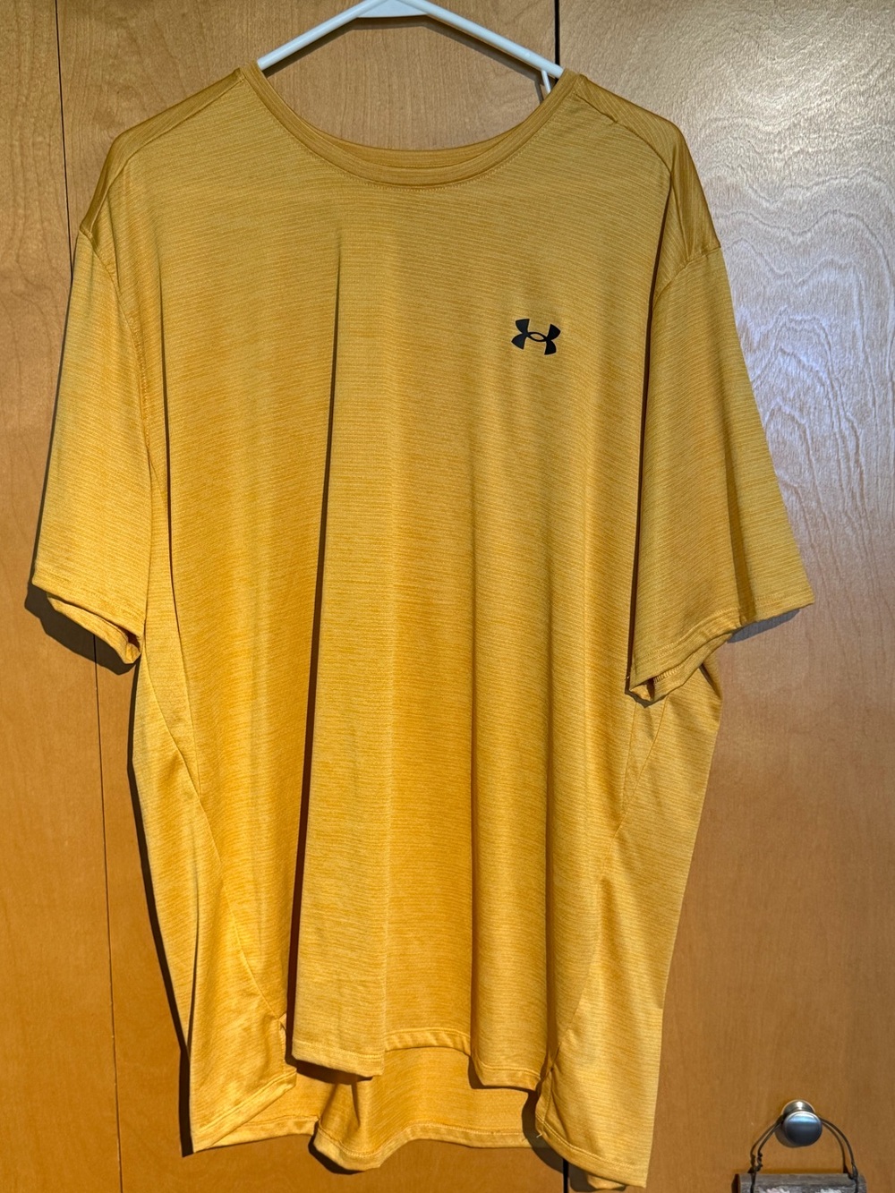 Under Armour Men’s Short Sleeve Performance Tee — Yellow
